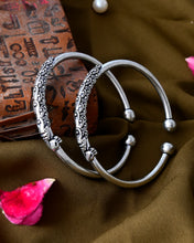 Orion Oxidised Bangle
