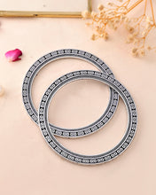 Alfirk Round Oxidised Bangle