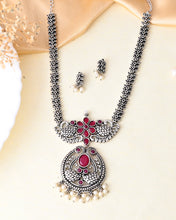 Magellanic Long Brass Necklace Set