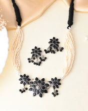 Bold Dori Brass Necklace Set