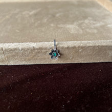 Stunning Flower Carved Press Stone Nosepin