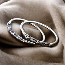 Arcturus Peacock Oxidised Bangle