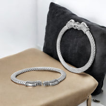 Lacaille Lion Shaped Oxidised Bangle