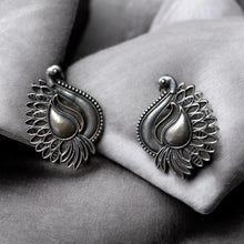 Elegant Antique Swan Earrings