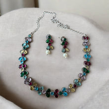 Glimmering Multi Color Necklace Set