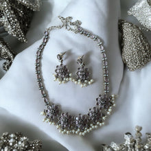 Royal Glittering Pink Pearl Necklace Set