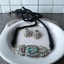 Sparkling Chic Royal Necklace Set