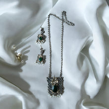 Dazzling Dual Tone Chain Pendal Set