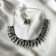 Elegant Colorfull Necklace Set with White Pearls